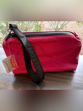 FP Movement Total Access Pouch🔥New! Free People